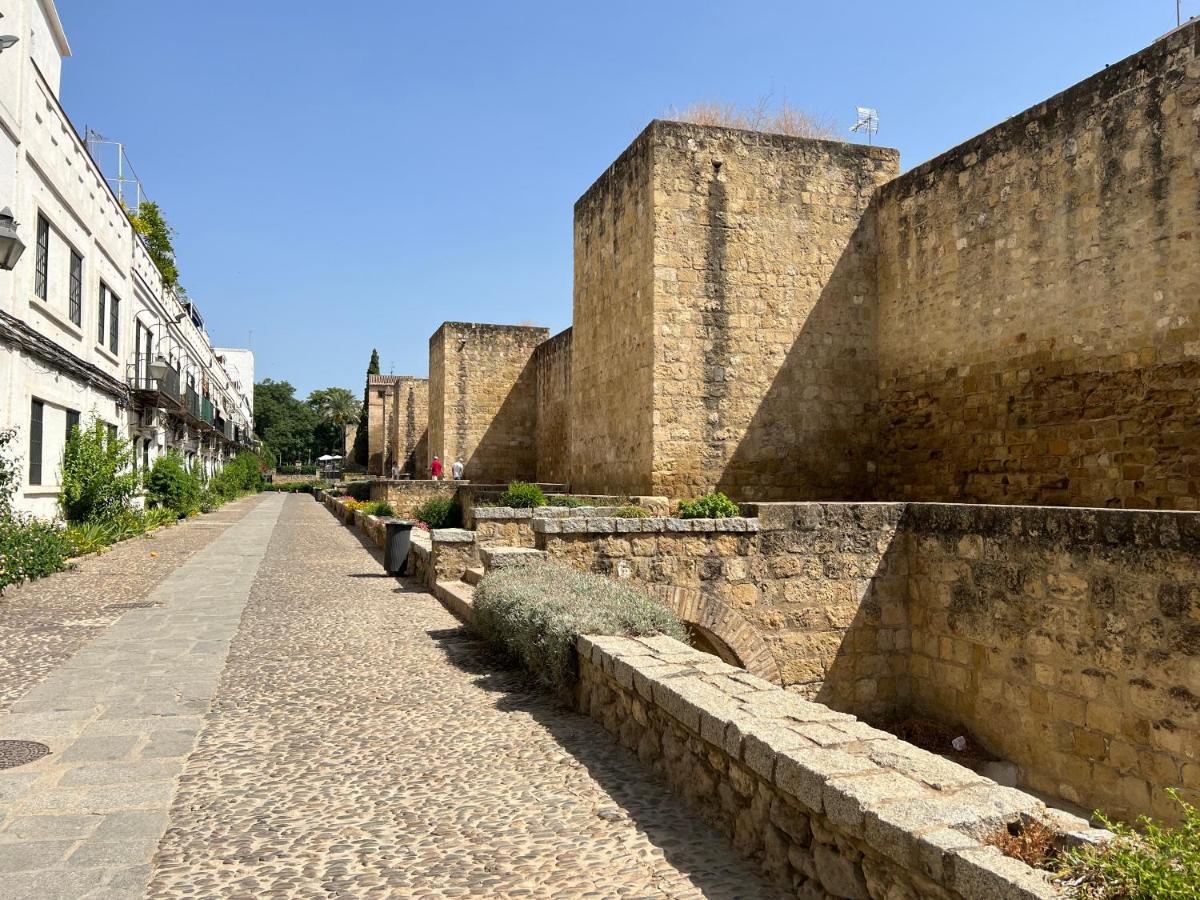 Apartamento La Mezquita-Catedral กอร์โดบา ภายนอก รูปภาพ