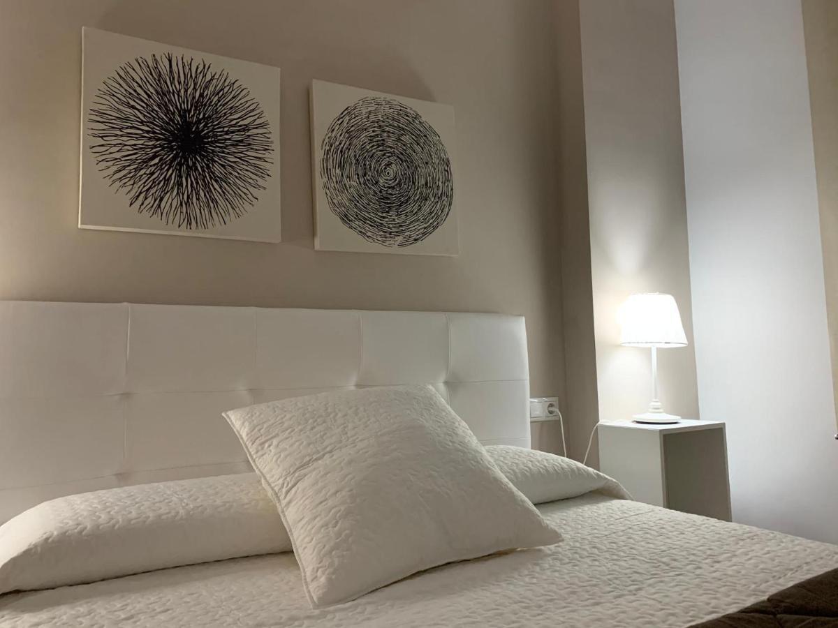 Apartamento La Mezquita-Catedral กอร์โดบา ภายนอก รูปภาพ