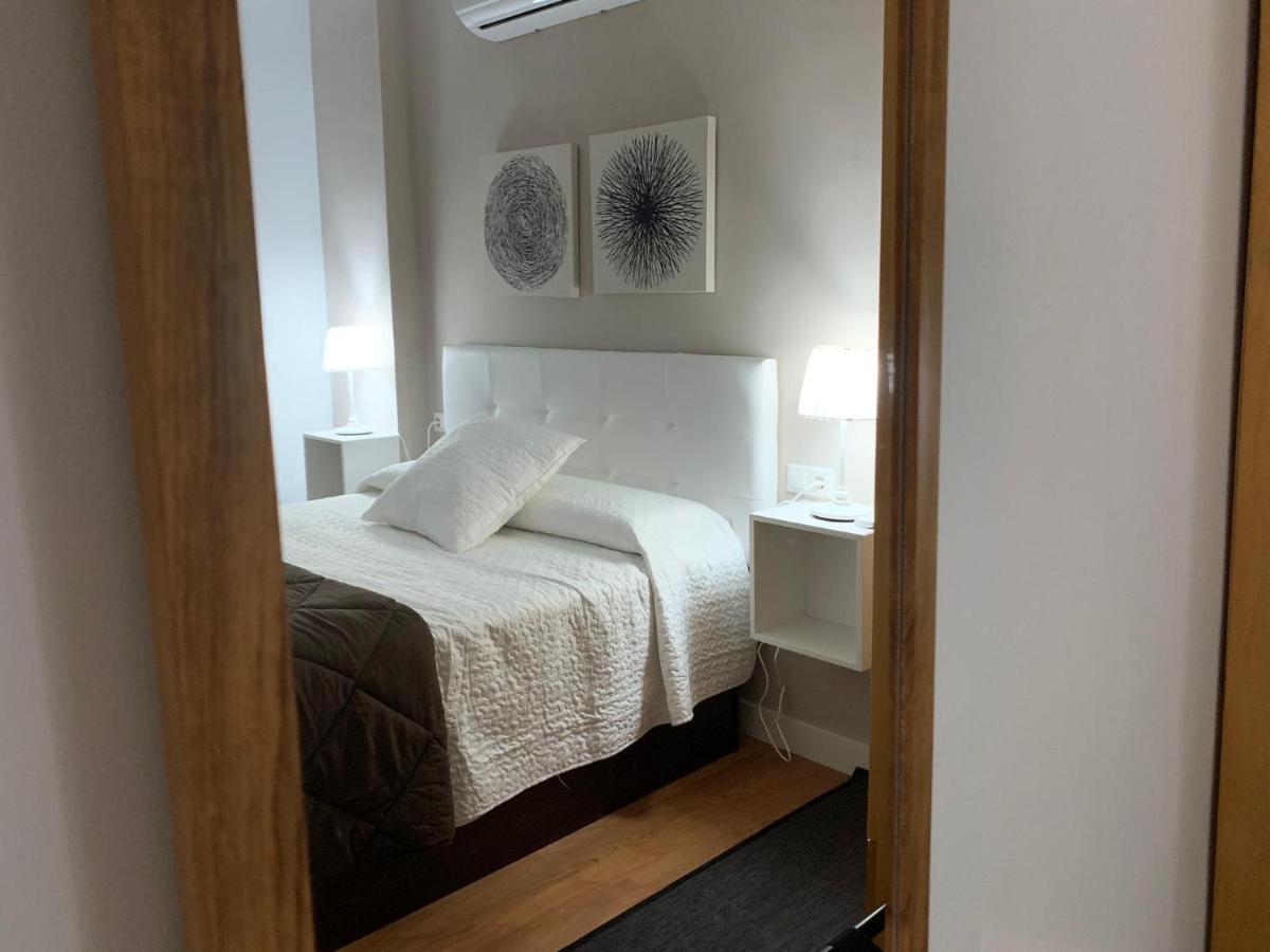 Apartamento La Mezquita-Catedral กอร์โดบา ภายนอก รูปภาพ